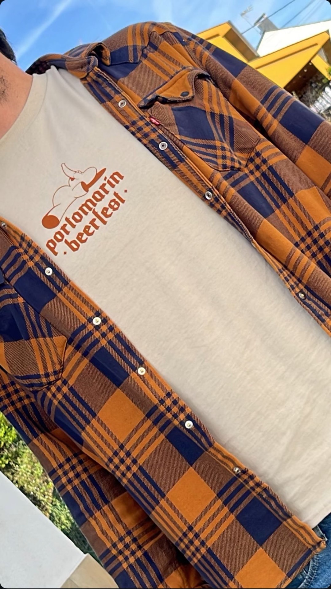 Camiseta oficial Portomarín BeerFest - trasera